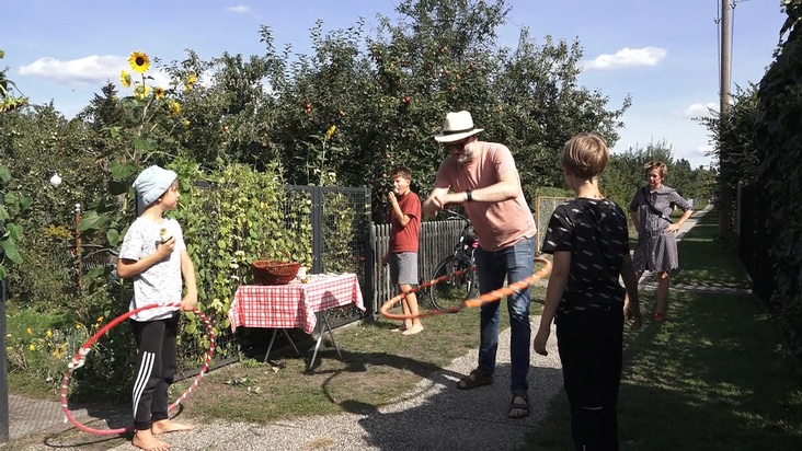 Neue Doku-Soap bei RTLZWEI: / &quot;Von Hecke zu Hecke - Bunte Beetgeschichten&quot;