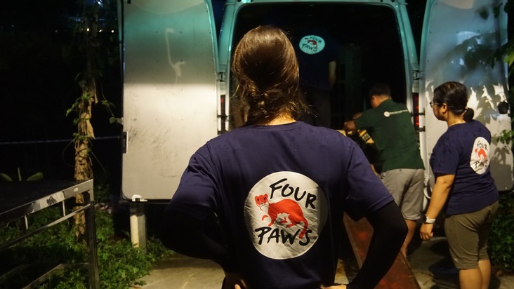 Vietnam: VIER PFOTEN rettet den letzten Bären einer Bärenfarm in der Provinz Binh Duong