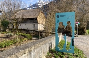 Helvetas: "Sur les routes du monde": un nouveau sentier thématique sur la mobilité et la migration, né d'une collaboration entre Helvetas et le Musée en plein air Ballenberg