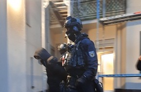 Bundespolizeiinspektion Kriminalitätsbekämpfung Halle: BPOL Halle: Bundespolizei legt international agierender Schleuserbande das Handwerk - vier Untersuchungshaftbefehle vollstreckt und 14 Objekte durchsucht