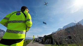 Touring Club Schweiz/Suisse/Svizzero - TCS: Der Touring Club Schweiz bietet neue Dienstleistungen mit Drohnen an