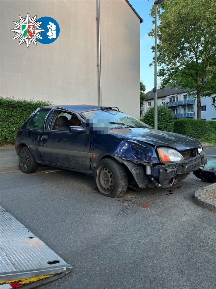 POL-DU: Neuenkamp: Auto überschlägt sich - Fahrer hat Glück im Unglück